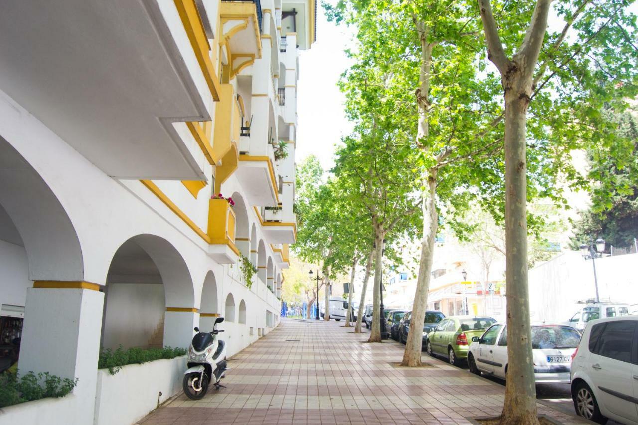 Edificio Plaza Apartamento Marbella Exterior foto